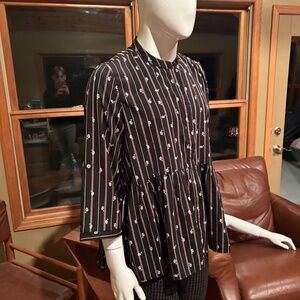 Super Cute Top Like New Stripes and Flowers - 2X